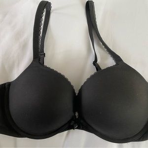 Victoria’s Secret body by Victoria push-up bra in 38C